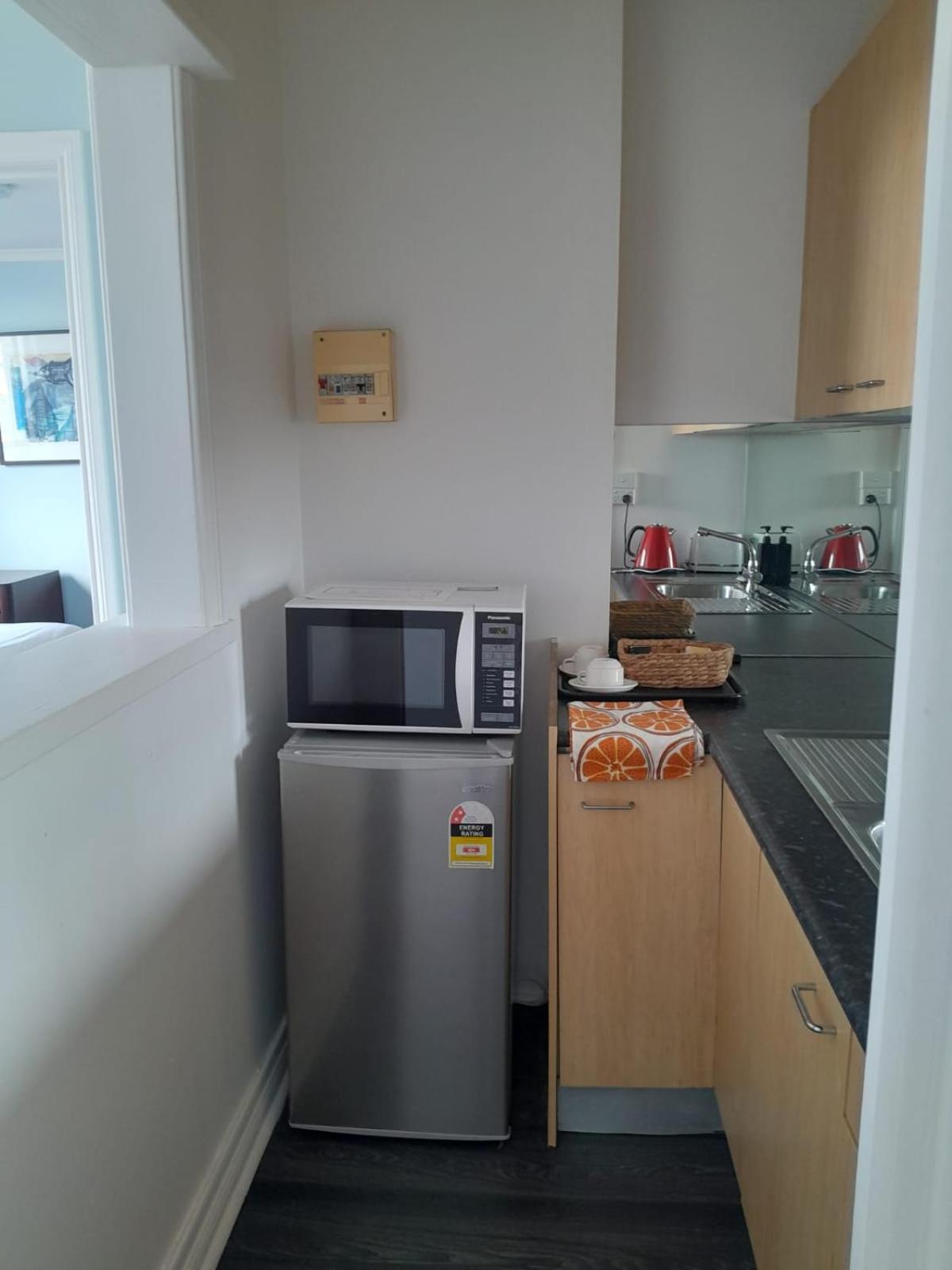 Bed in 8-Bed Mixed Dormitory Room (18-35 years old only)